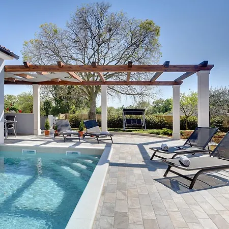 Mit Privatem Pool, Wlan, Klima, Sonnenterrasse Und Grill Feriehus *