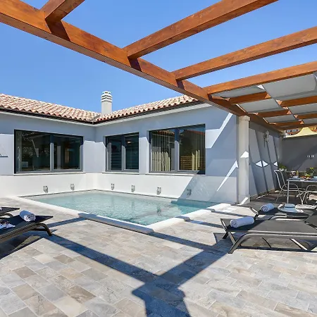 Mit Privatem Pool, Wlan, Klima, Sonnenterrasse Und Grill Feriehus Vodnjan